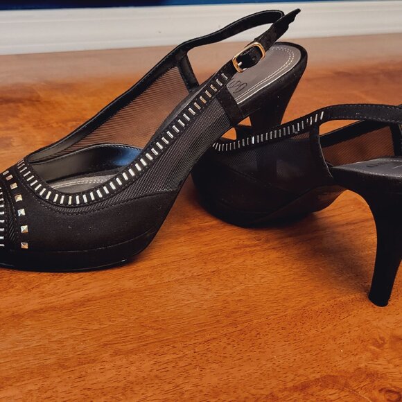 IMPO ~ Sz 10M ~ Mesh and Rhinestone Heels ~ Excellent Condition - Picture 4 of 7